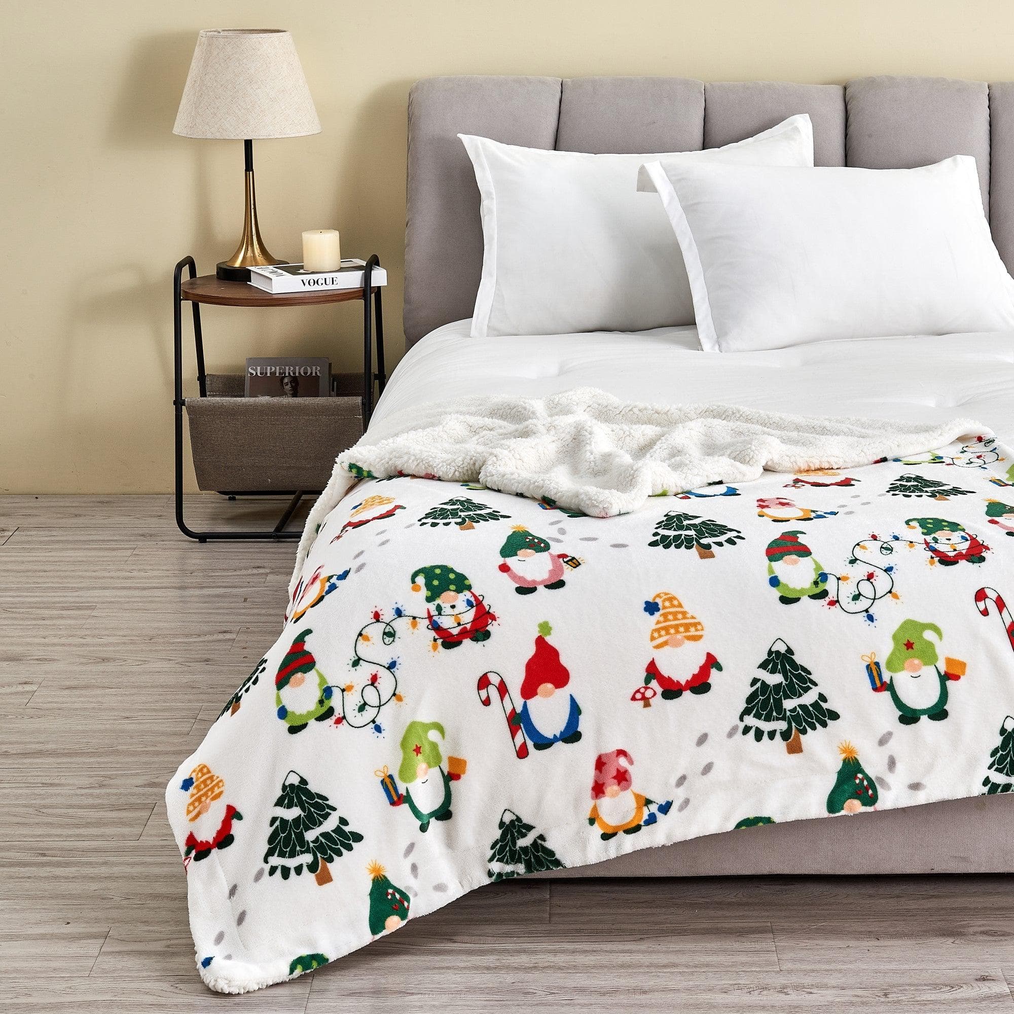 Holiday Sherpa Throw - Esmay Collection